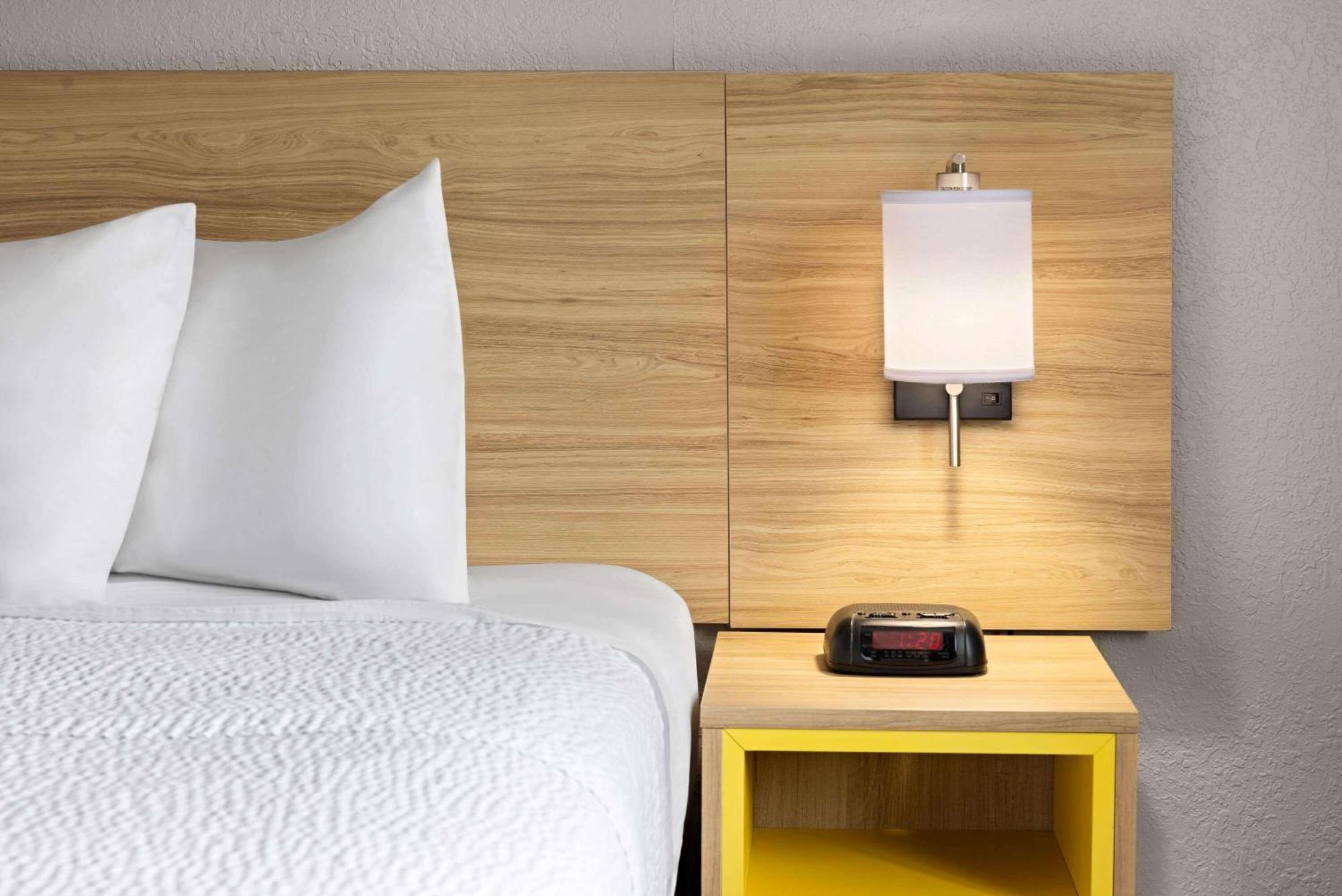Days Inn By Wyndham Hornell Ny Extérieur photo