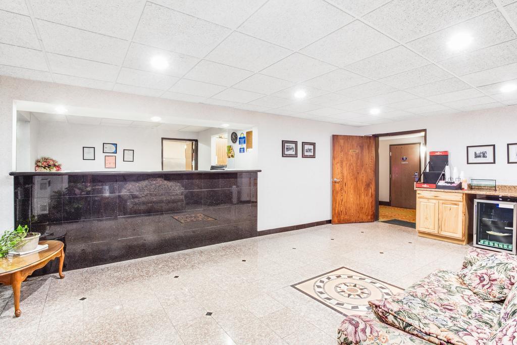 Days Inn By Wyndham Hornell Ny Extérieur photo